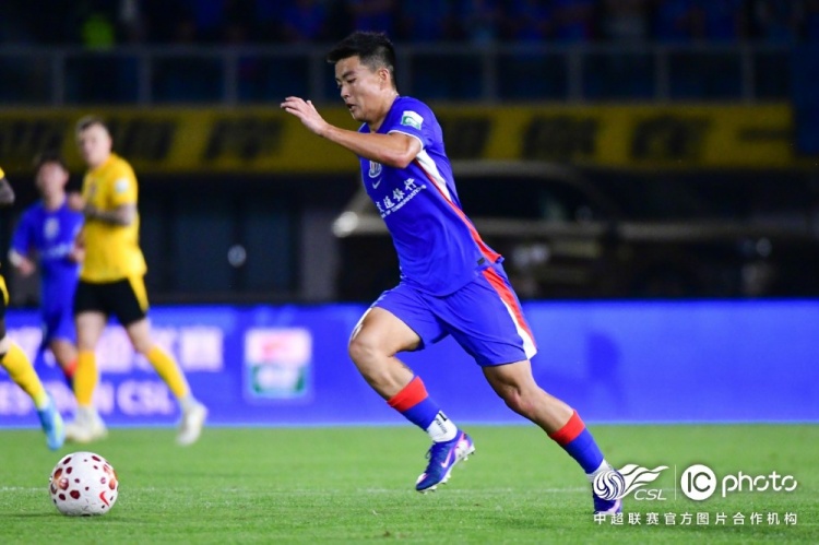 申花客场2-2逼平西海岸 朱辰杰角球头槌绝平救主