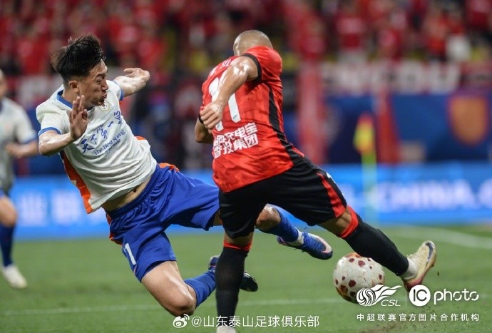 蓉城主场1-0力克泰山 泰山全场14射5正难破门 蓉城主场1-0力克泰山 泰山全场14射5正难破门