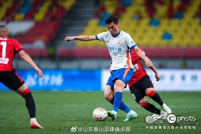 蓉城主场1-0力克泰山 泰山全场14射5正难破门 蓉城主场1-0力克泰山 泰山全场14射5正难破门