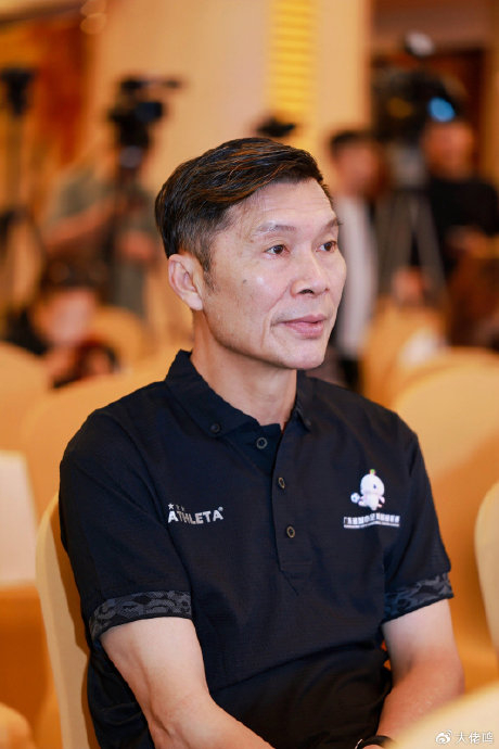 何辉：粤超21城球衣设计打破品牌垄断，业余足球与职业足球不可简单对比