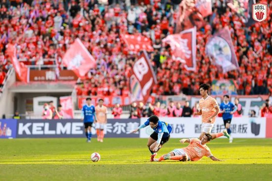 吴川青年2-1力克深藝品高,省超十年数据见证草根逆袭 吴川青年2-1力克深藝品高,省超十年数据见证草根逆袭