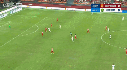 半场零射门！国安1-0领先重庆 法比奥接张稀哲助攻破门 姚浩洋失误险送礼