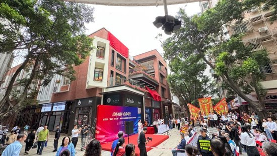中乙广州蒲公英品牌形象店开业:选址越秀山足球圣地,运营再进一步 中乙广州蒲公英品牌形象店开业:选址越秀山足球圣地,运营再进一步