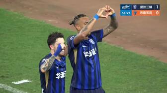 三镇1-1玉昆八轮不胜仍陷降级区 卡迪斯连续7场破门黄紫昌扳平