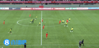 U19国足1-0澳大利亚 杨铭锐破门依合散扑点+两度化解单刀 U19国足1-0澳大利亚 杨铭锐破门依合散扑点+两度化解单刀