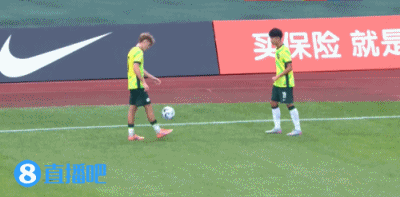 U19国足1-0澳大利亚 杨铭锐破门依合散扑点+两度化解单刀 U19国足1-0澳大利亚 杨铭锐破门依合散扑点+两度化解单刀