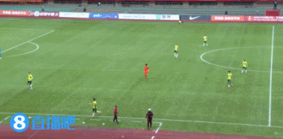 U19国足1-0澳大利亚 杨铭锐破门依合散扑点+两度化解单刀 U19国足1-0澳大利亚 杨铭锐破门依合散扑点+两度化解单刀