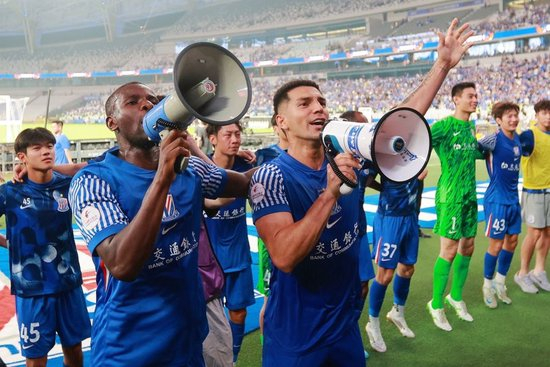 申花3-0津门虎 半程净胜球劣势落后国安 申花3-0津门虎 半程净胜球劣势落后国安