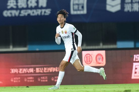 海港客场3-1擒河南 双新星连场建功