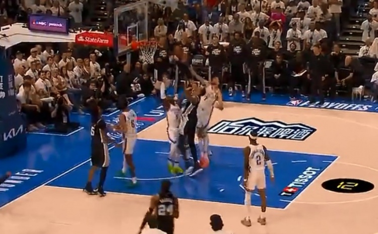 杨毅:卡斯尔高吊文班如刘炜传姚明 马刺G5现经典连线 杨毅:卡斯尔高吊文班如刘炜传姚明 马刺G5现经典连线