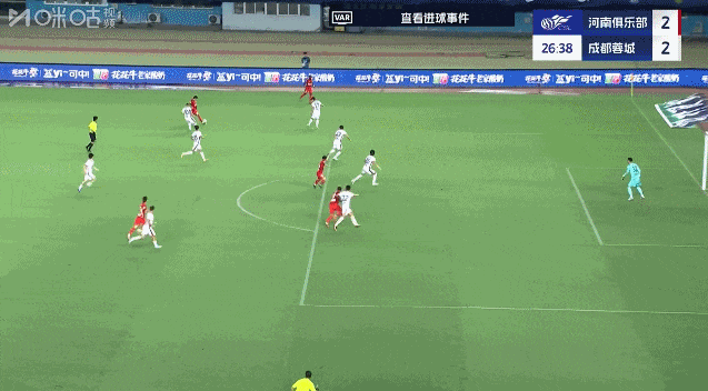 河南3-2成都：阿奇姆彭头槌逆转，拉莫斯首胜争冠队
