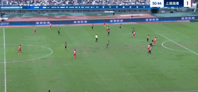领先两球遭读秒绝平，海港临场指挥与引援结构再成众矢之的