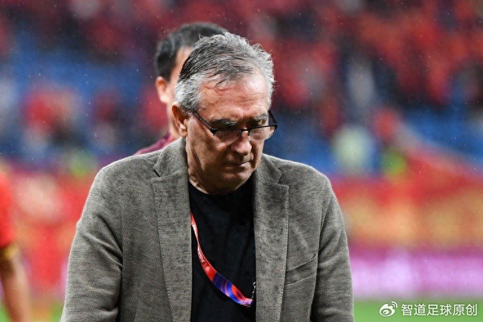 68年不败纪录作古 国足提前告别2026世界杯 68年不败纪录作古 国足提前告别2026世界杯