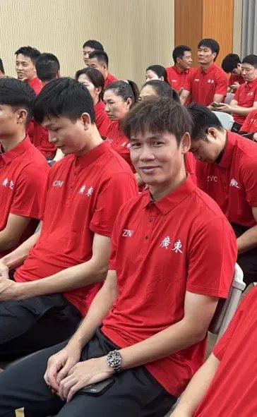 43岁前国脚李健华再战全运：带梅州五华冲击五人制老将组冠军