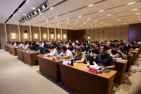 中足联推监管新政:指定银行监控工资账单,根治欠薪准入乱象 中足联推监管新政:指定银行监控工资账单,根治欠薪准入乱象