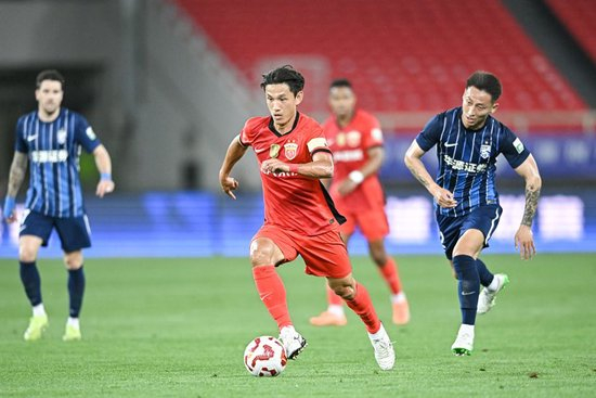 残阵海港客场2-0擒三镇,进攻复苏+幸运三中框 残阵海港客场2-0擒三镇,进攻复苏+幸运三中框