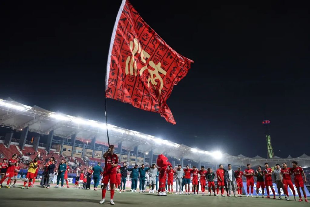 河南3-1逆转海牛取主场首胜 南基一用人迷局与临场纠错 河南3-1逆转海牛取主场首胜 南基一用人迷局与临场纠错