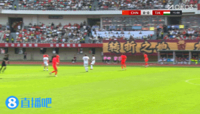U23国足半场0-0塔吉克斯坦:向余望两度造险,鲍盛鑫上抢封堵险破门 U23国足半场0-0塔吉克斯坦:向余望两度造险,鲍盛鑫上抢封堵险破门