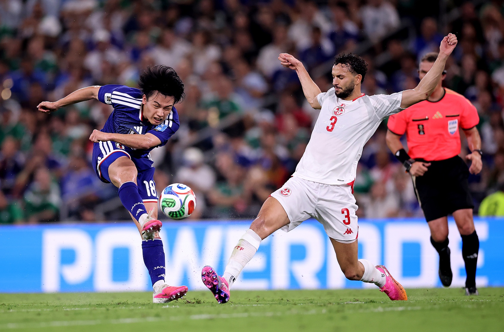 日本4-0突尼斯:低射战术设计与第二点预判,细节已延伸至心理层面