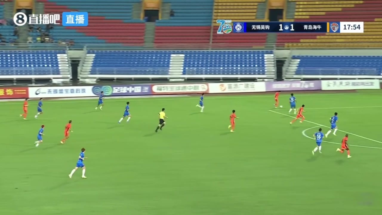 马上反超！郑传辉劲射破门，青岛海牛2-1无锡吴钩