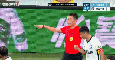 卡迪斯补时造点并主罚命中，三镇客场2-1领先英博