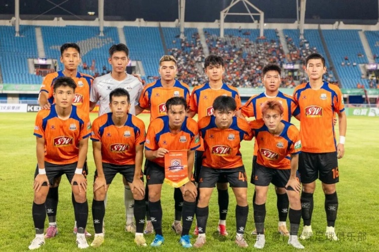 狂轰9角6正难破铁桶阵 厦门飞鹭0-0闷平赣州瑞狮