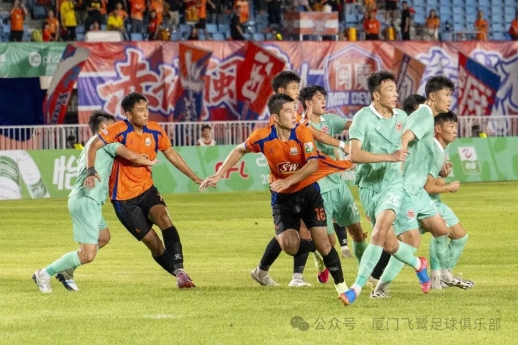 狂轰9角6正难破铁桶阵 厦门飞鹭0-0闷平赣州瑞狮