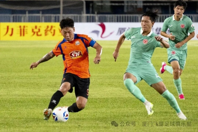 狂轰9角6正难破铁桶阵 厦门飞鹭0-0闷平赣州瑞狮