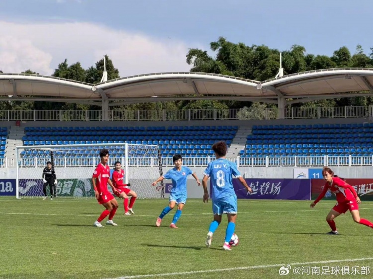 河南女足3-0重庆奥体 10胜3平不败收官领跑女甲