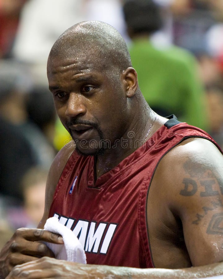 21世纪各赛季薪资王盘点：库里连续9年霸榜，加内特8次登顶