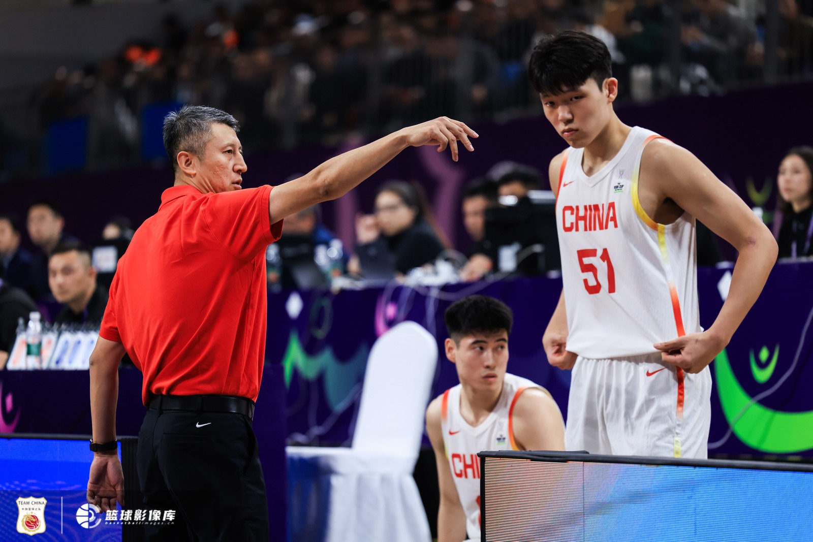 中国男篮77-84不敌新西兰 篮板29比45净负16个 中国男篮77-84不敌新西兰 篮板29比45净负16个