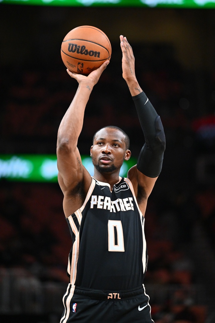 大宝贝:库明加拒绝合同是被经纪人忽悠瘸了 施罗德的例子还少吗 大宝贝:库明加拒绝合同是被经纪人忽悠瘸了 施罗德的例子还少吗